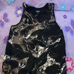 Old navy athletic shirt